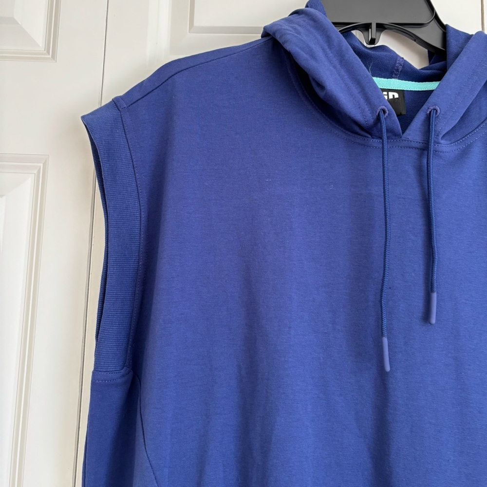 Blue Sleeveless Hoodie - Picture 5 of 7